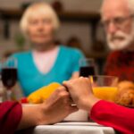 How Do I Know If My Parent Needs Assisted Living? When to move to assisted living